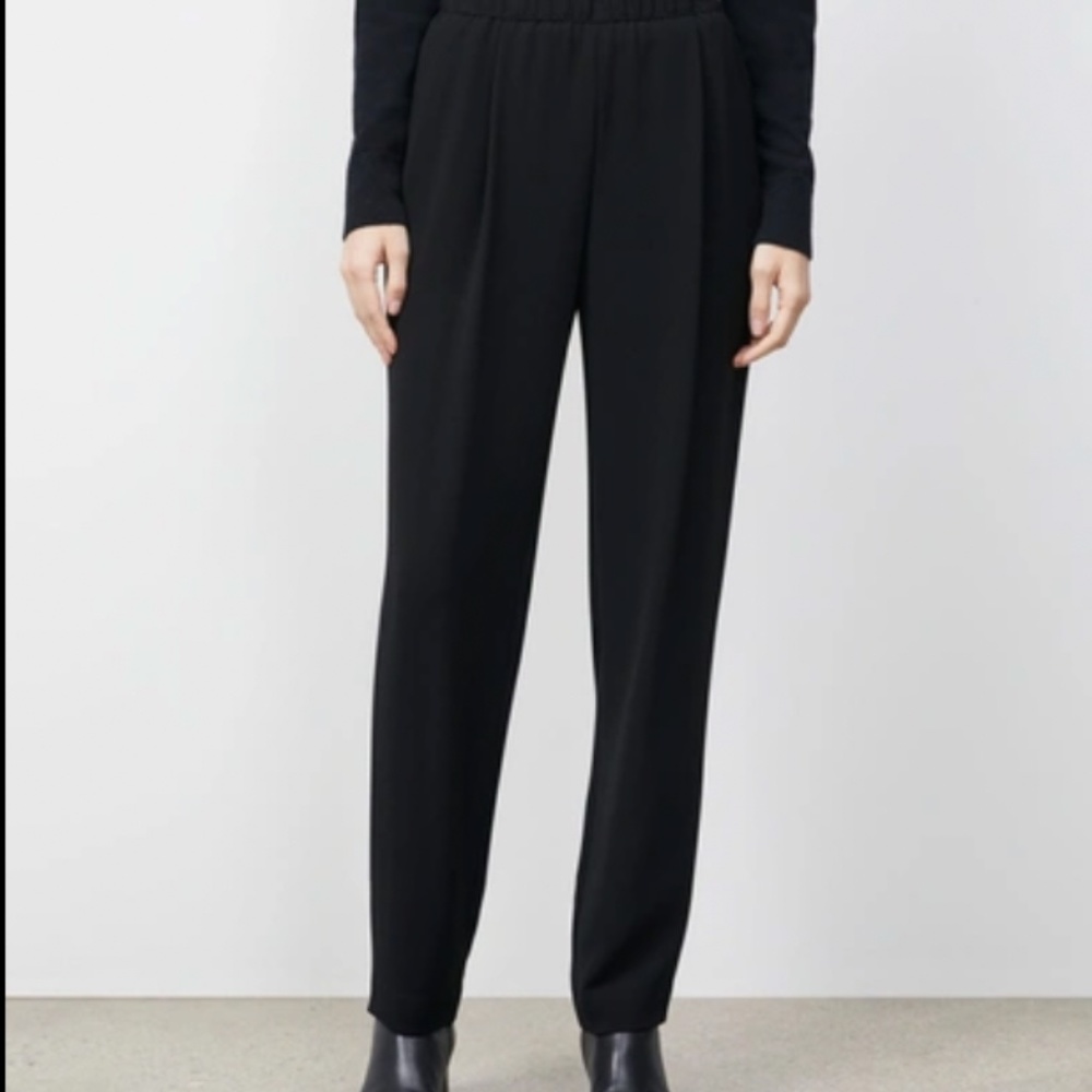 Lafayette 148 NEW YORK ASHLAND ANKLE PANT IN FINESSE CREPE
